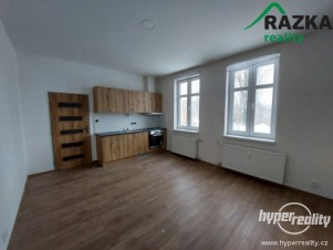 Prodej bytu 1+1 s podílem na pozemku v Aši ul. Slovanská