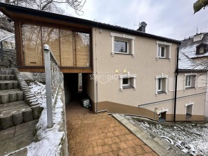 Prodej domu ubytovací zařízení-6 apartmánů, Zámecký Vrch. Karlovy Vary 
