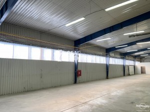 Výrobní/skladová hala ve Znojmě