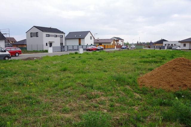 Prodej stavebního pozemku, Hněvousice, Pozemek na prodej, Hněvousice u Mnichova Hradiště