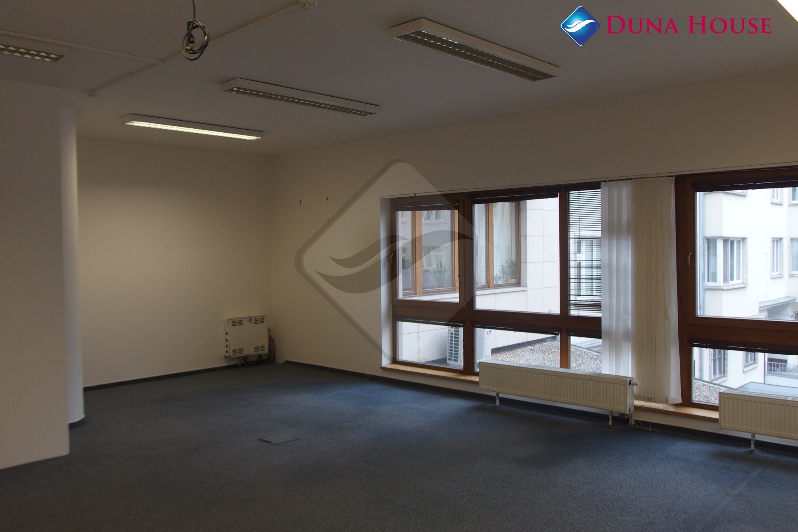 Pronájem kanceláře 347 m², Křižíkova, Praha 8 - Karlín