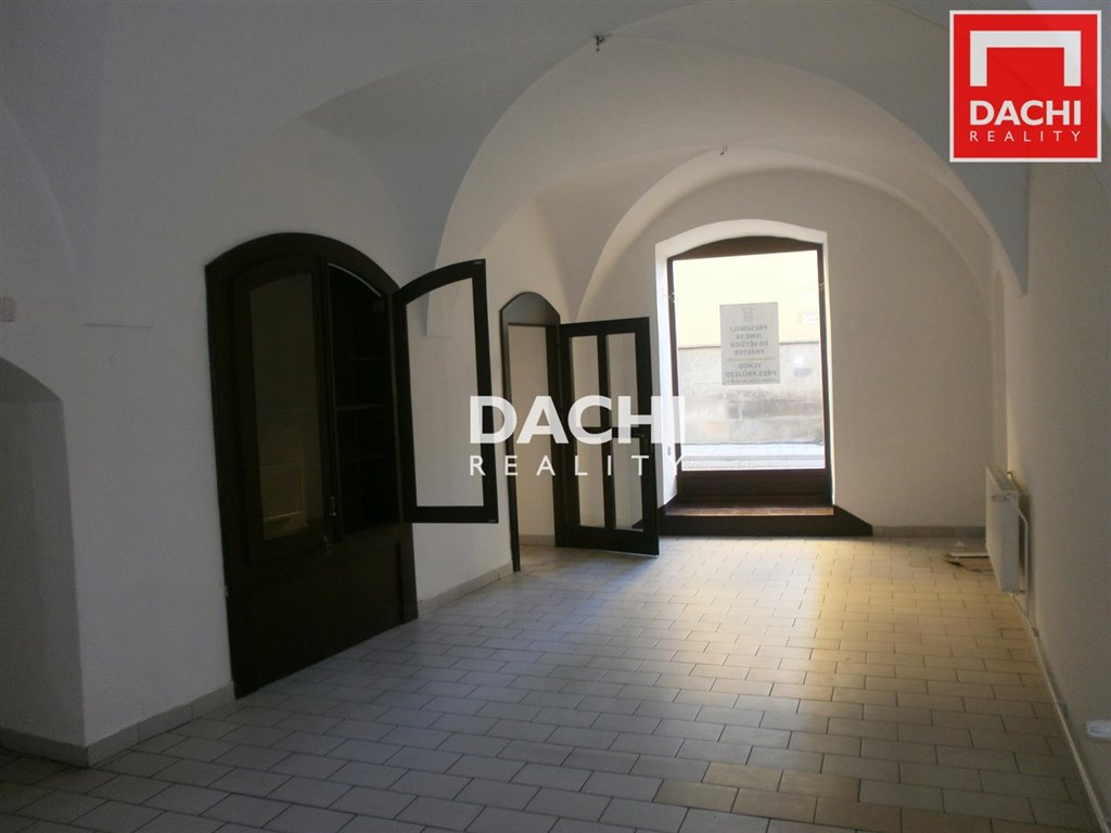 Pronájem nebytového prostoru, 130 m², Olomouc, ul. 1. máje