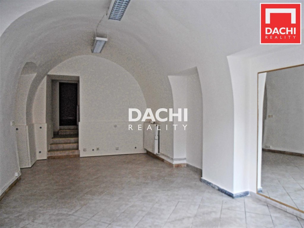 Pronájem nebytového prostoru 49 m², Olomouc, ulice 1. máje
