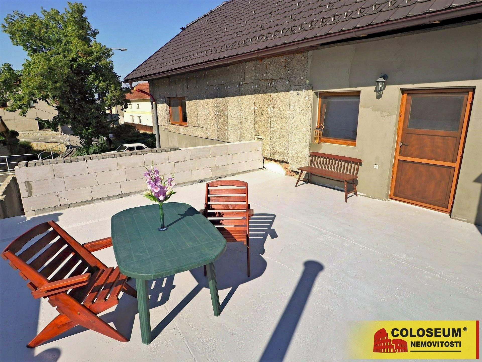 Křenovice u Kojetína - RD 5+1, garáž 32 m2,  pozemek 192 m2 - rodinný dům