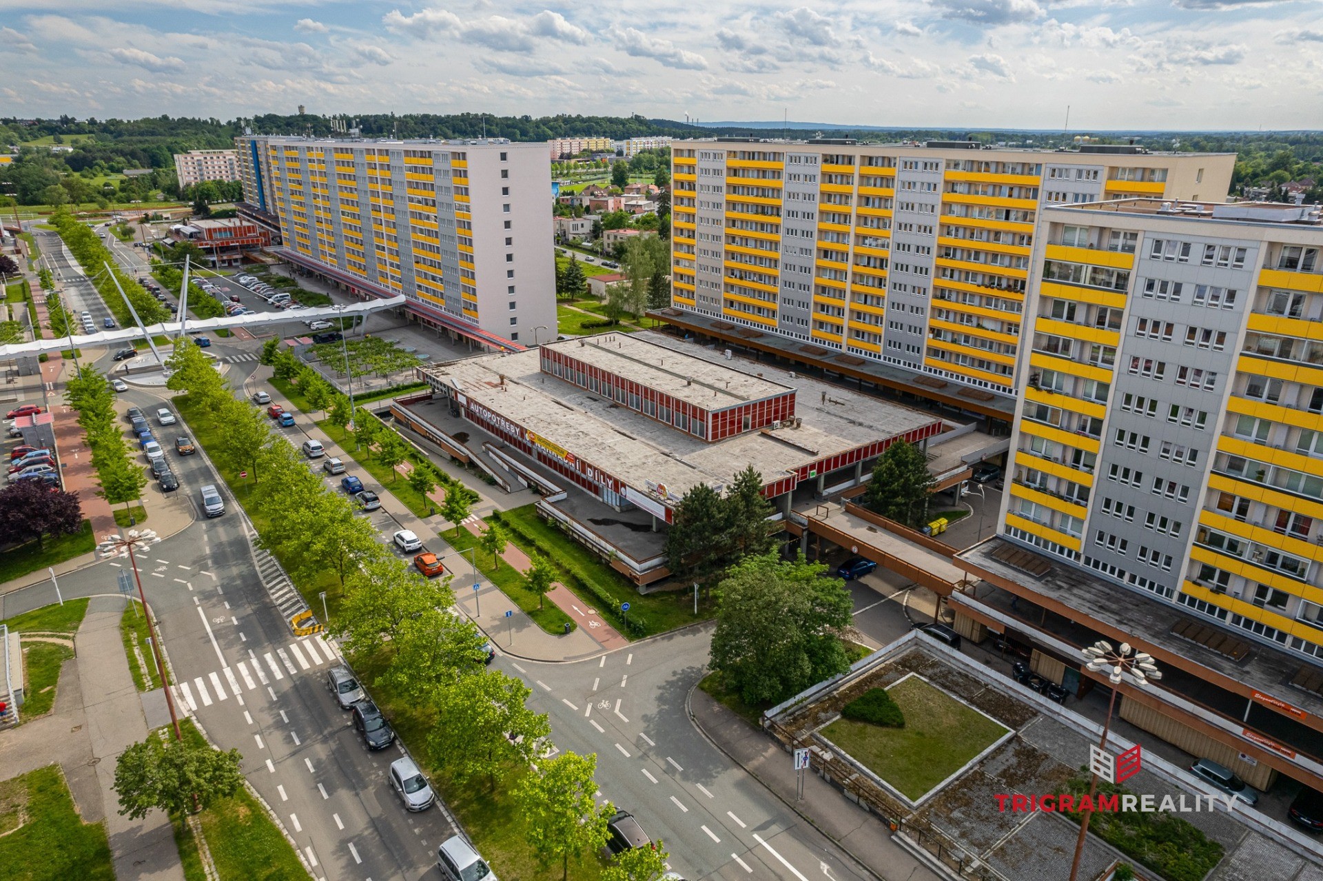 Prodej komerčního objektu 2.830 m2