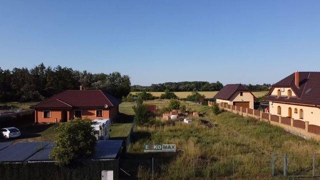 Prodej stavebního pozemku v obci Brod nad Dyjí, 2.998 m2
