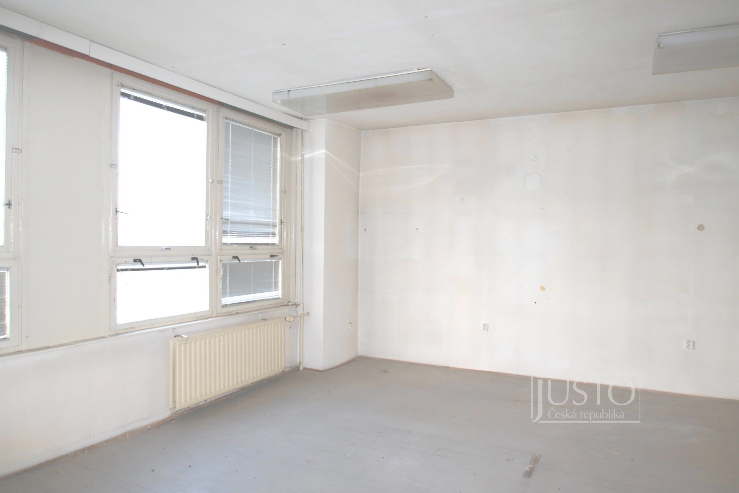 Pronájem komerčních prostor, 35 m², České Budějovice - Havlíčkova kolonie