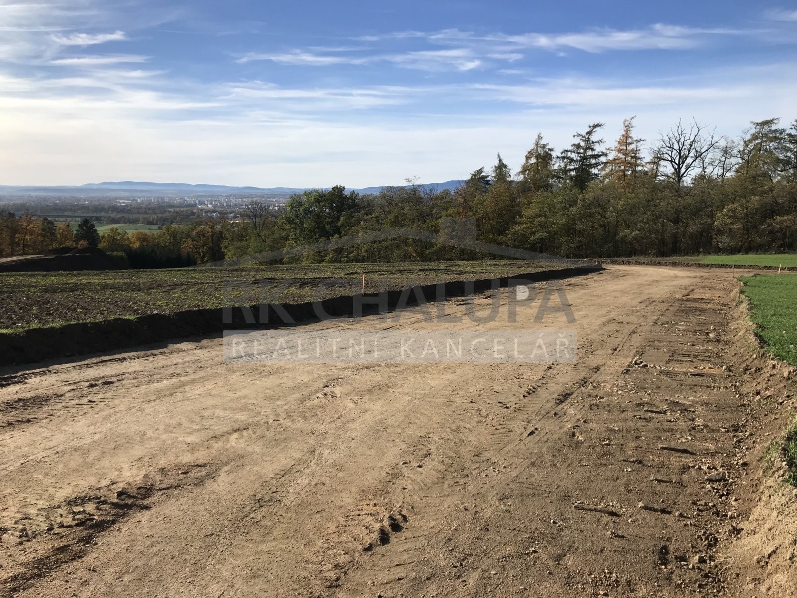 Prodej stavebního pozemku, výměra 1696 m2, Hosín u Českých Budějovic