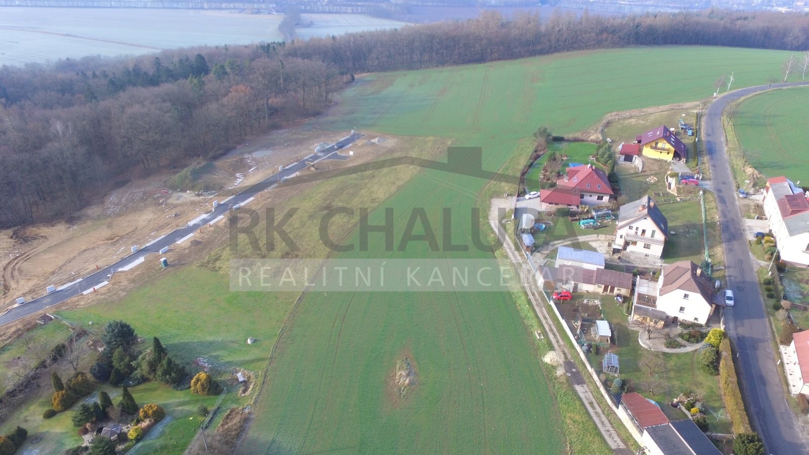 Prodej stavebního pozemku k zadání výstavby RD 4+kk, výměra 620 m2, Hosín u Českých Budějovic