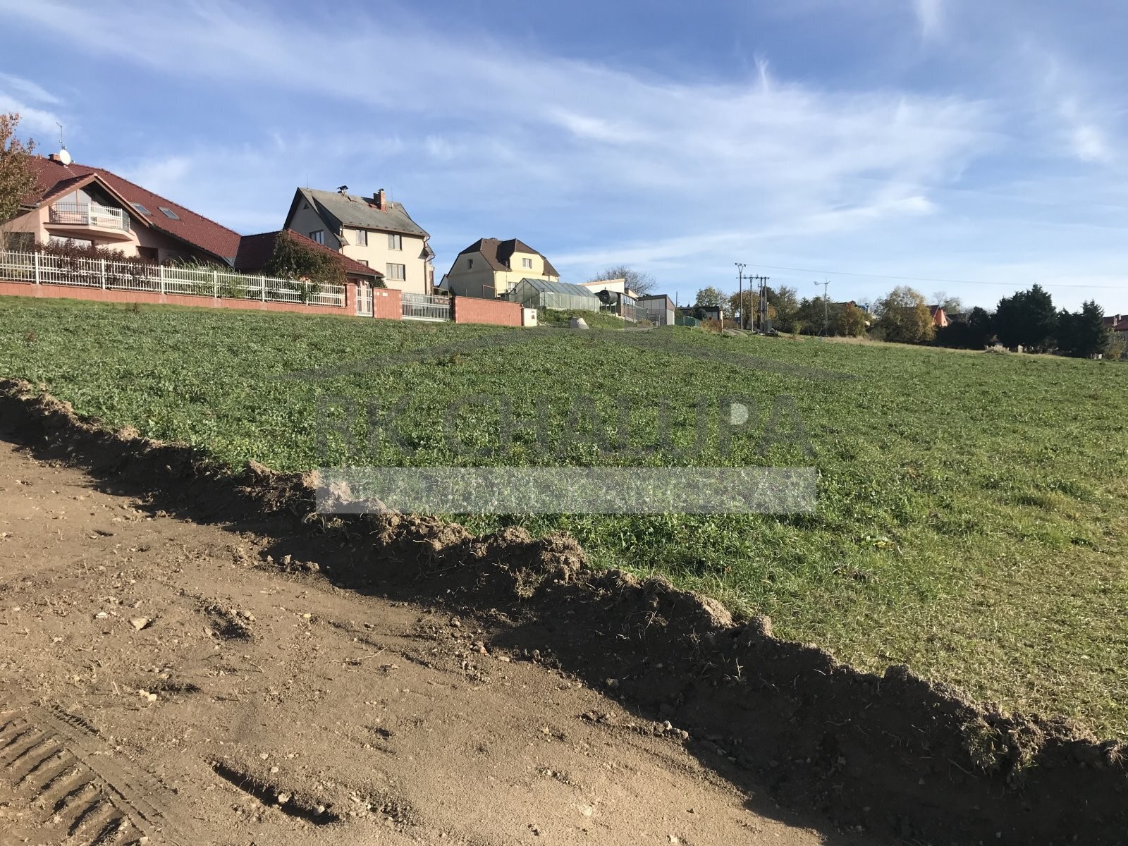 Prodej stavebního pozemku se zadáním výstavby, výměra 825 m2, Hosín u Českých Budějovic