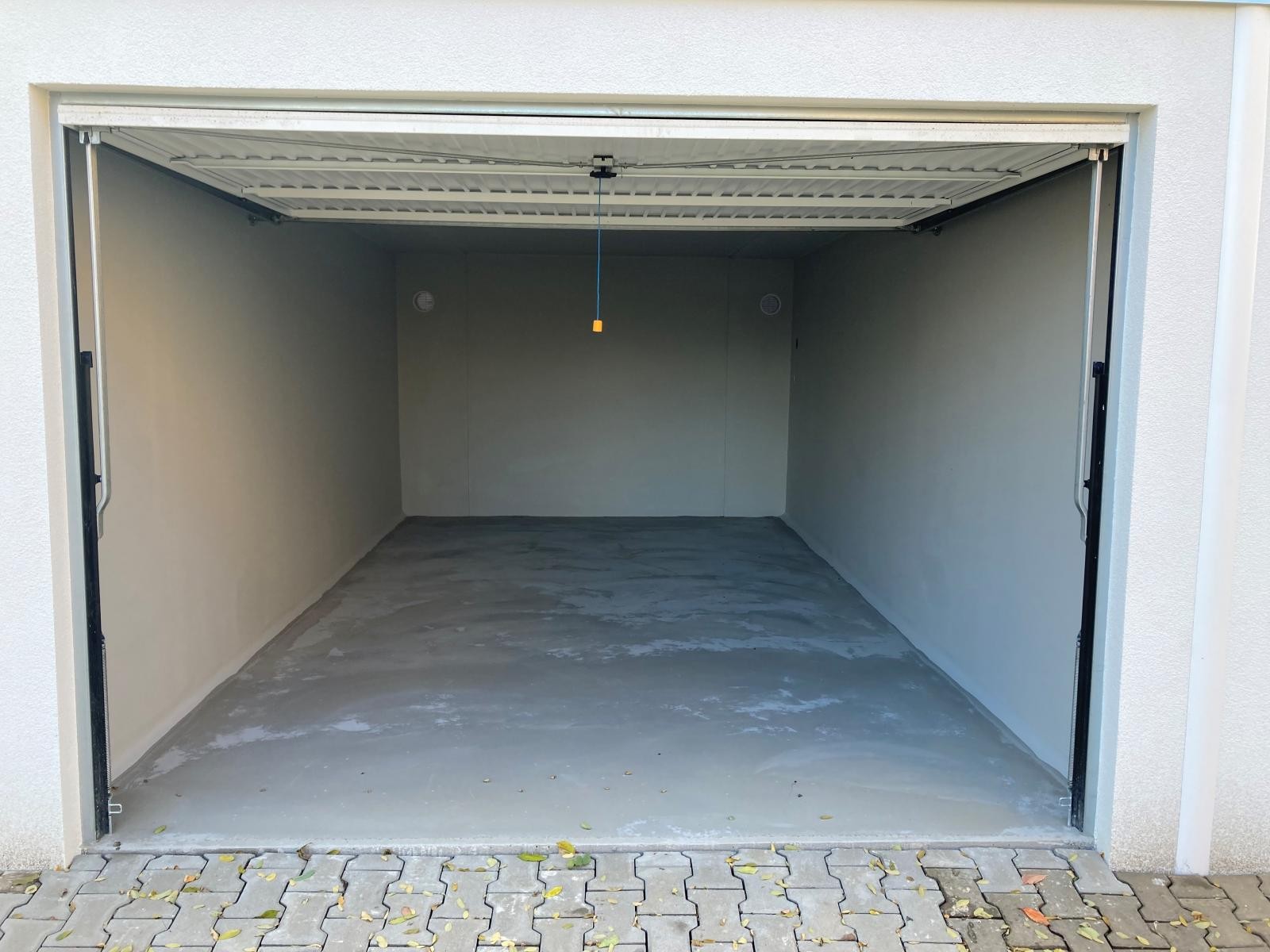 Prodej garáže 22 m2, Oranžová, Chrášťany u Prahy