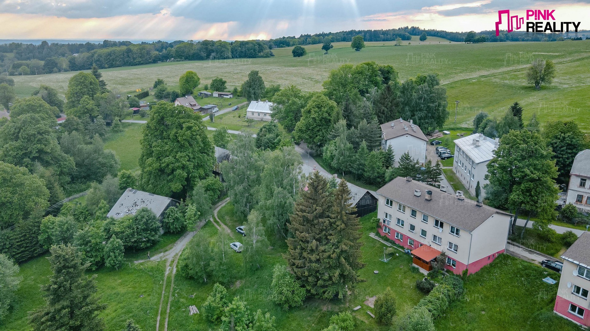 Bytový dům Uhřínov v Orlických horách, okres Rychnov nad Kněžnou