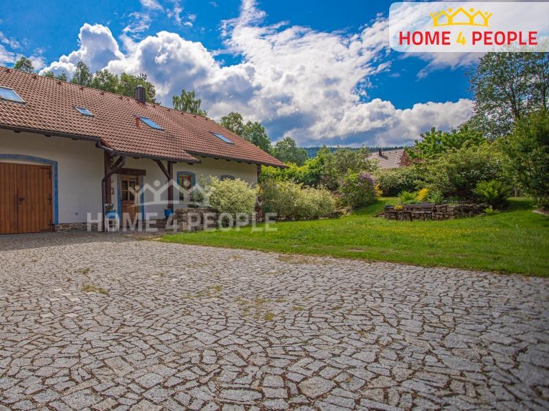 Prodej rodinného domu s penzionem, 6+kk, 236 m2, obec Zdíkov
