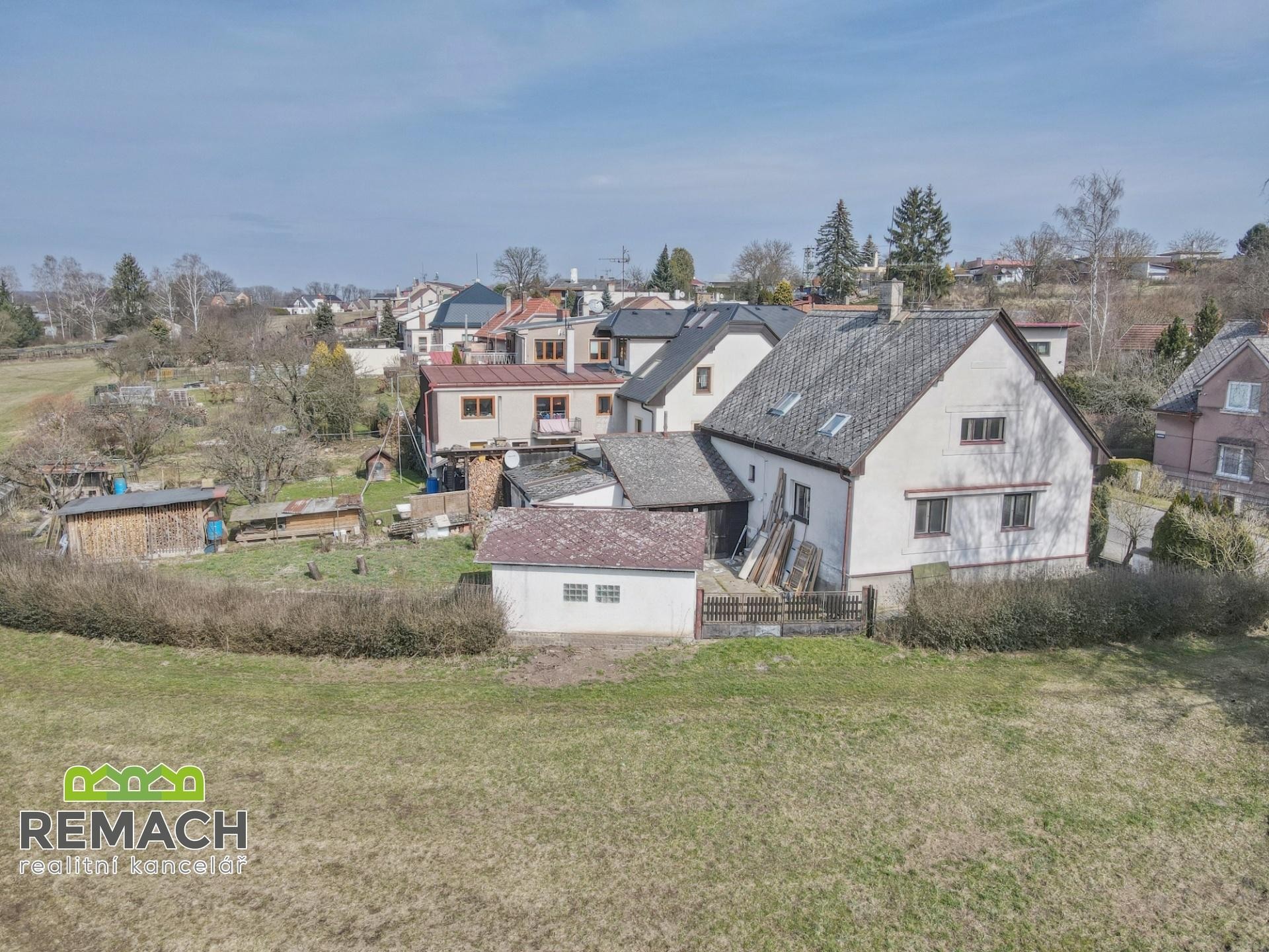 Prodej, Rodinné domy,  221m2 + zahrada 346m2 + 3 garáže ( Rychnov nad Kněžnou 11km, ŠkodaAUTO Kvasin
