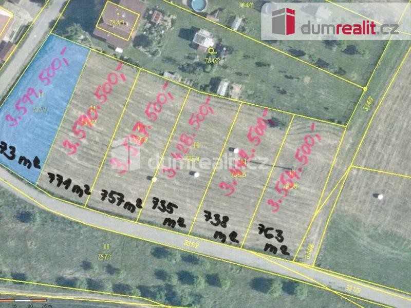 Prodej, stavební pozemek, od 735 m2, zasíťovaný, Zlín, Velíková