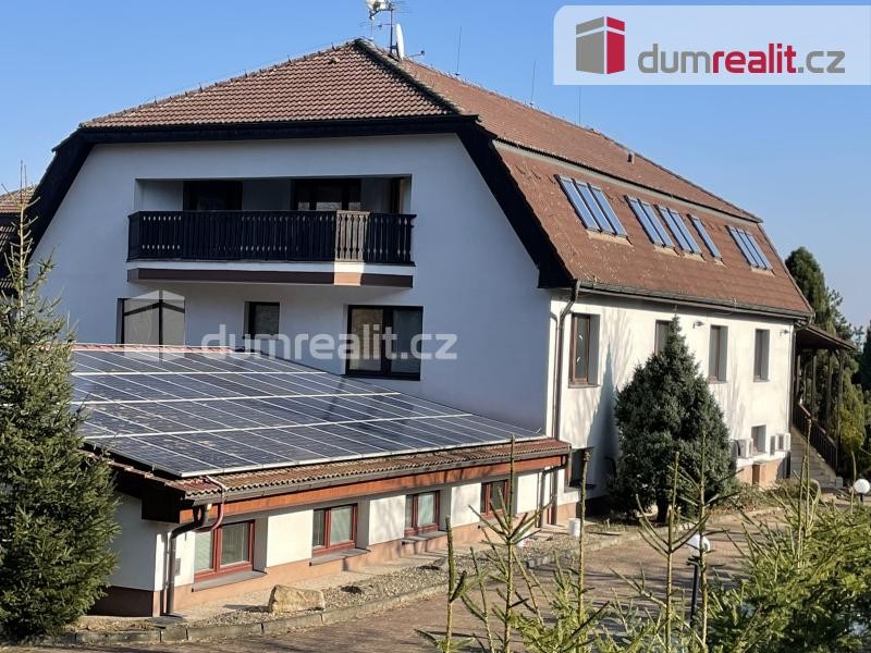 Výrobní areál, komerční prostory, byty, garáže Drahkov 9873 m2