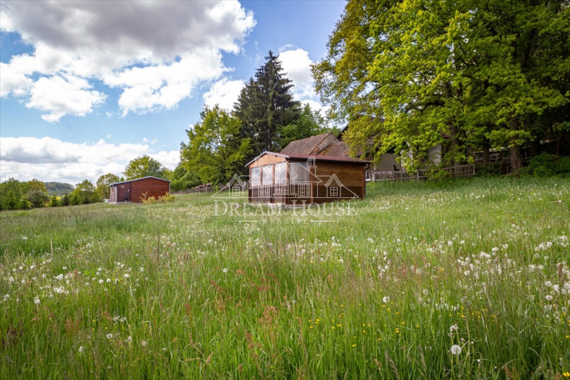Prodej stavebního pozemku, 2 829 m2, Chocenice (Plzeň-jih), dřevěná chata