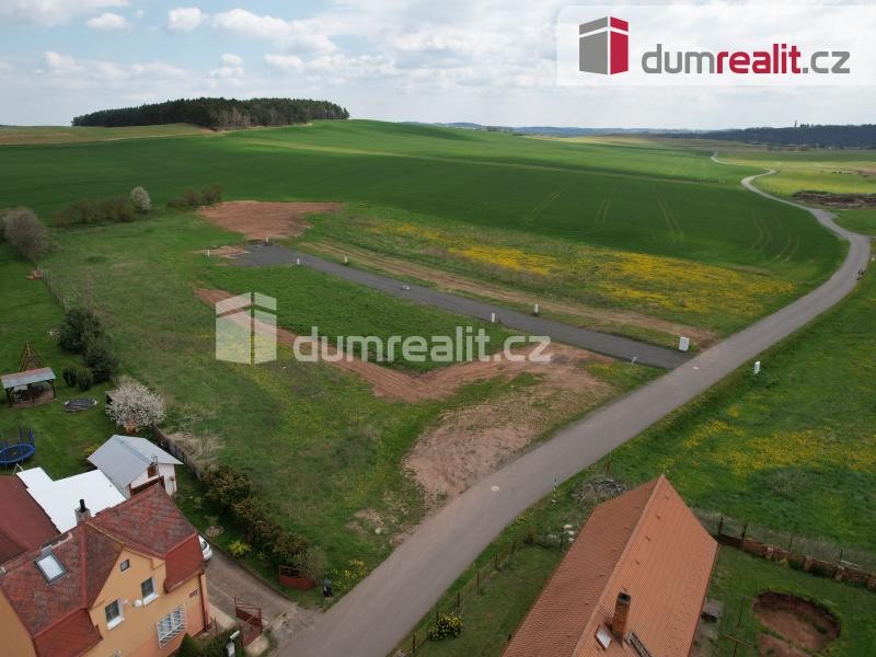 Prodej stavebních pozemků 798 m2 - 1930 m2- Vroutek