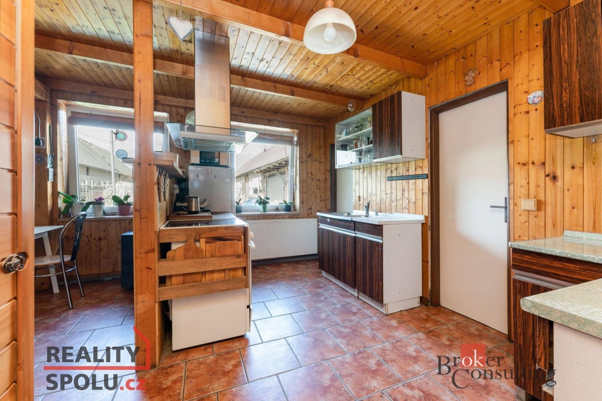 Prodej, Zemědělské objekty, 1850 m2 -
