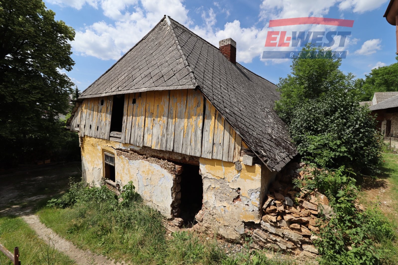 PRODEJ DOMU - STAVEBNÍHO POZEMKU V ŽICHOVICÍCH U SUŠICE 450 M2