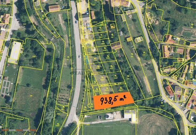Prodej stavebního pozemku 938,5 m2 v Bohuslavicích u Kyjova, lokalita U Hřiště.