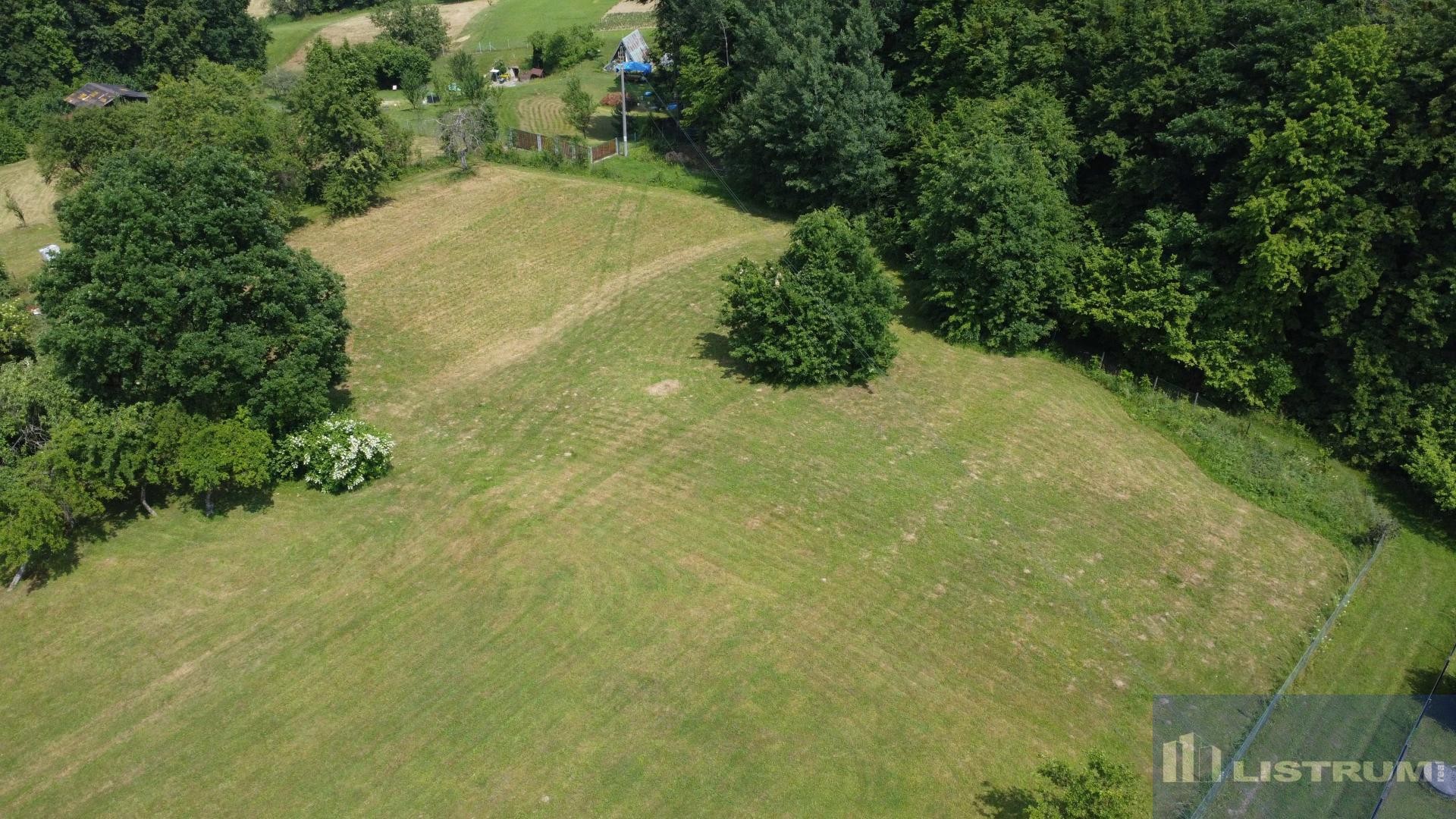 Stavební pozemek 4.100 m2, Český Těšín - Stanislavice