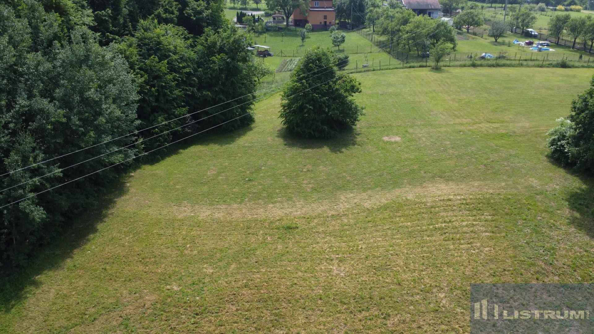 Stavební pozemek 4.100 m2, Český Těšín - Stanislavice