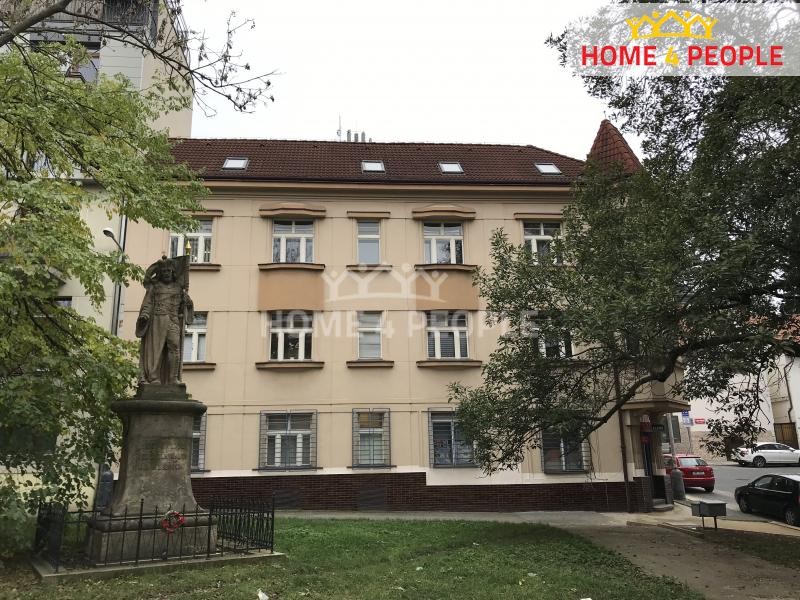 pronájem bytu 3+kk, 140 m2, ul. Tůmova, Praha 5 - Košíře