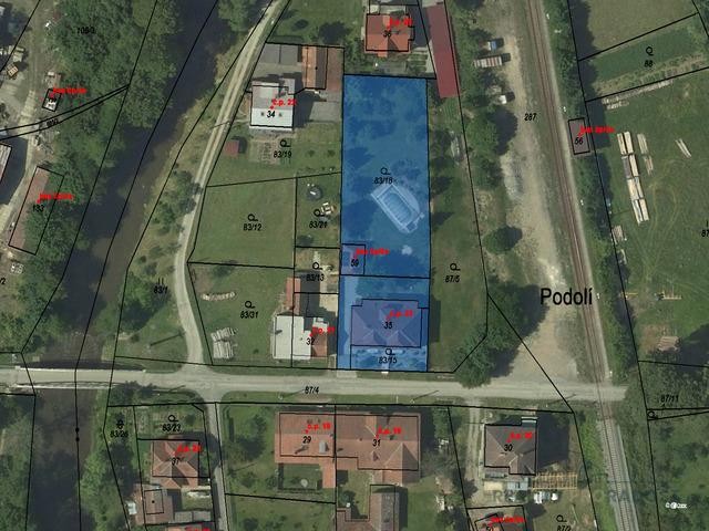 Prodej prvorepublikové vily se zahradou u Brna , RD se zahradou Podolí u Borače