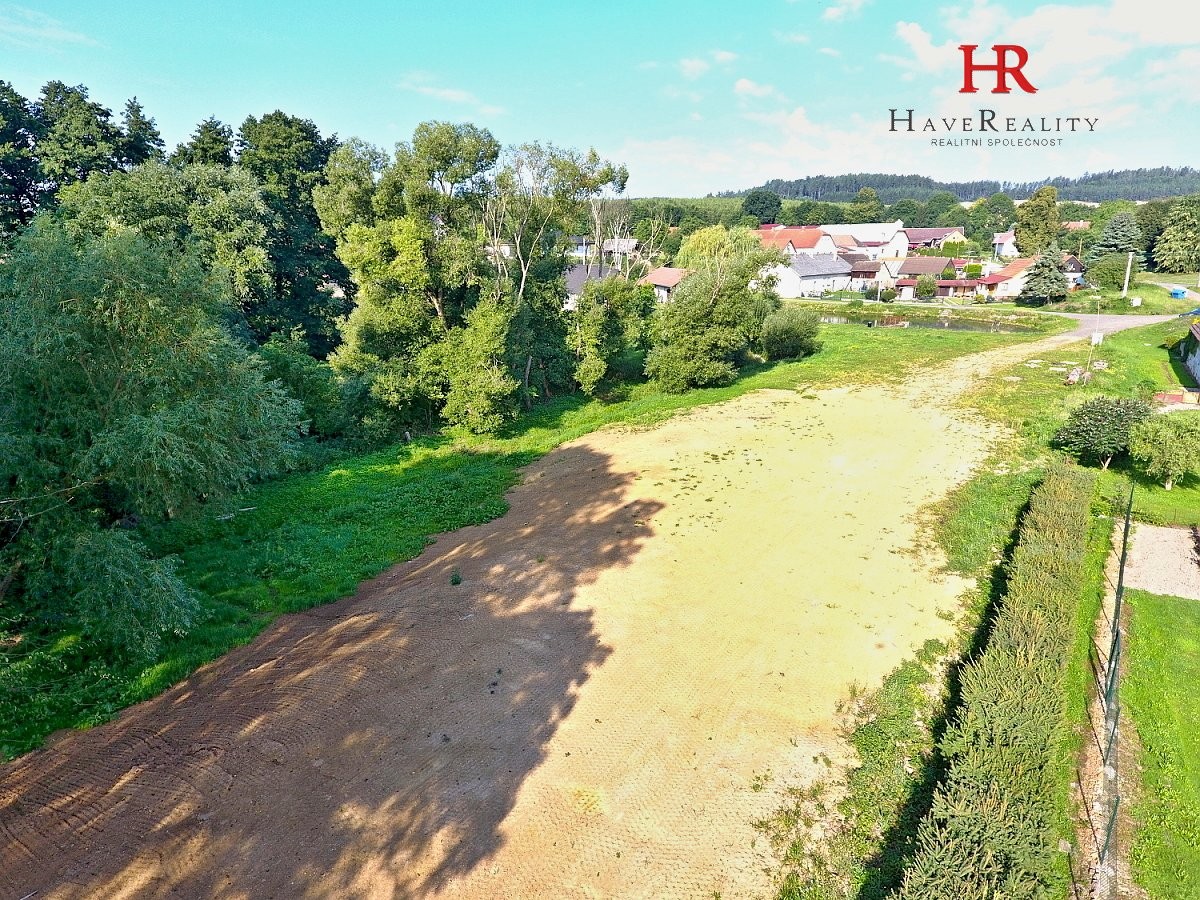 Prodej rekultivovaného pozemku, Postupice, místní část Čelivo, okr. Benešov