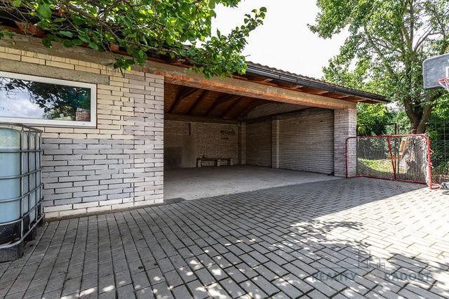 Prodej stavebního pozemku 1236m² , Lužice , okres Hodonín