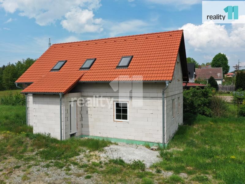 Prodej rozestavěného domu v obci Vítkov u Dobranova 