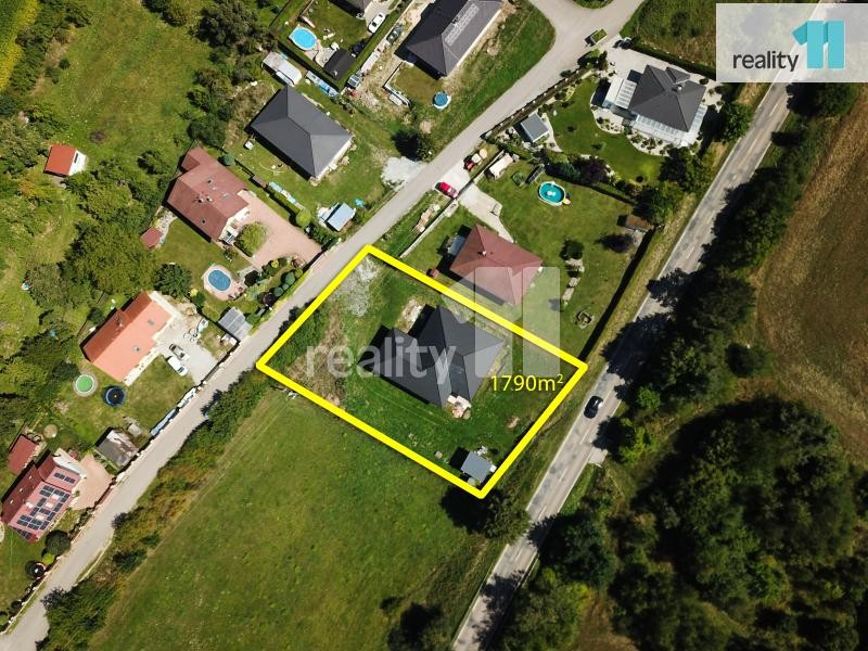 Prodej hrubé stavby Bungalov 5+kk 246 m2, Pozemek 1790 m2, Bukovany