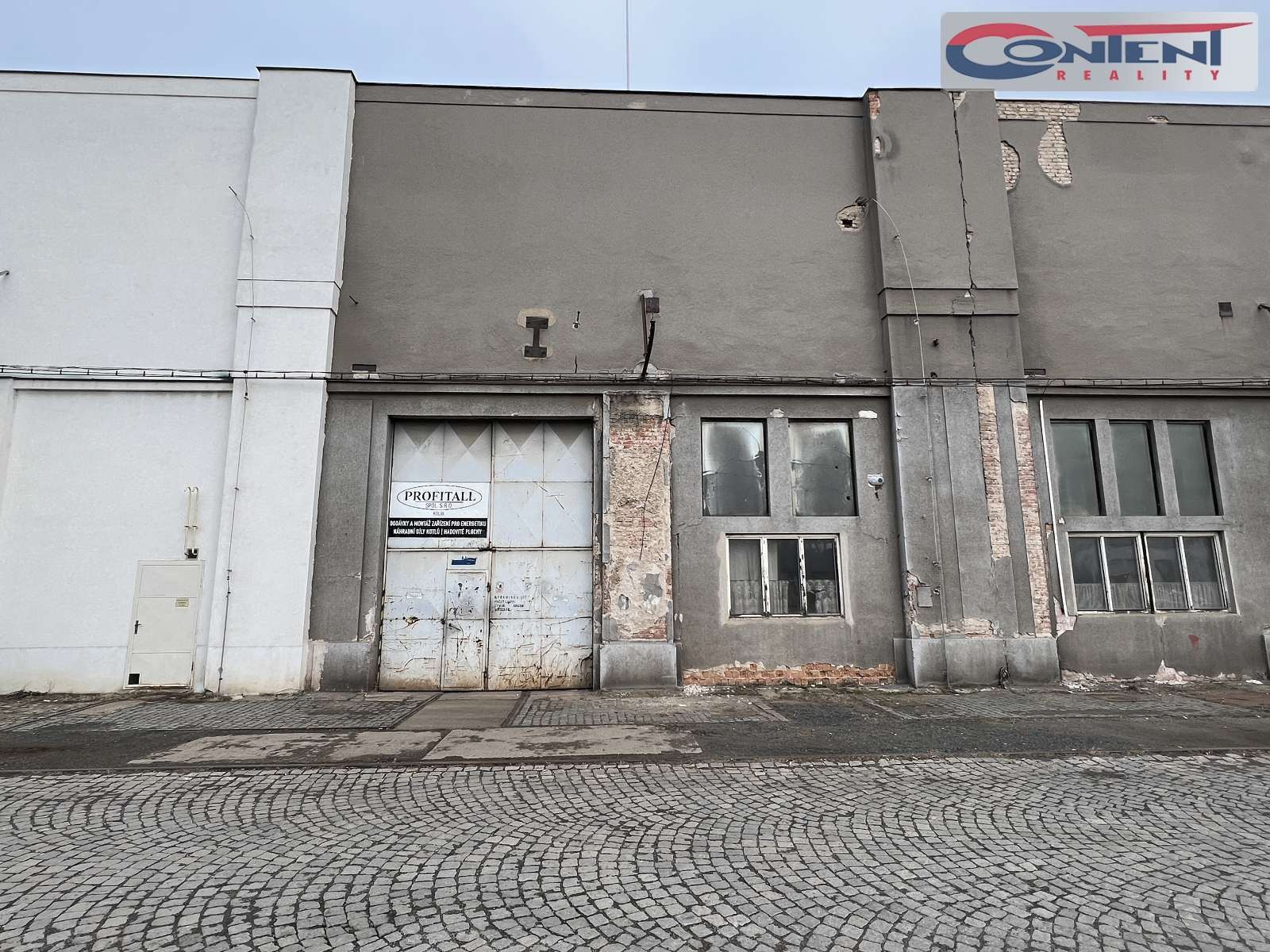 Pronájem skladu, výrobních prostor 1.270 m2, Kolín