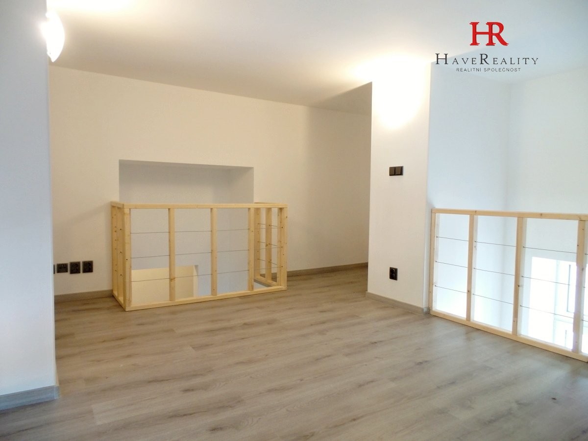 Pronájem bytu 2+kk, 51 m2, Daleké Dušníky, okres Příbram