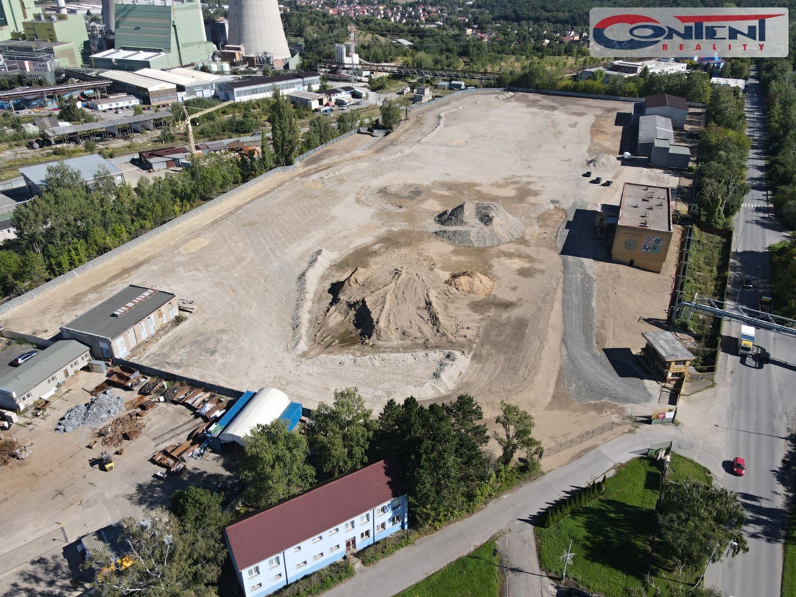 Pronájem venkovních zpevněných ploch 37.000 m2, Kladno