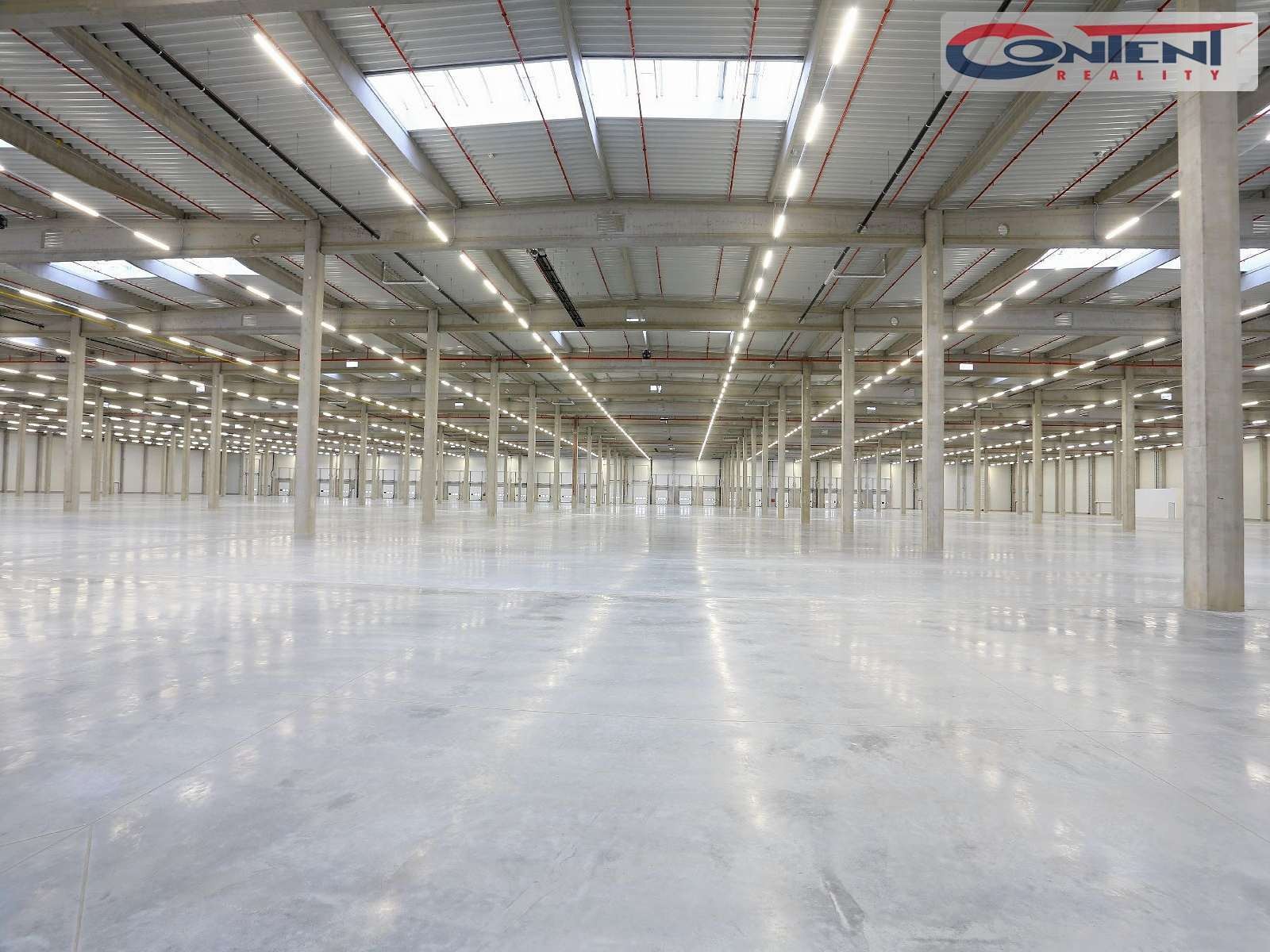 Pronájem skladu nebo výrobních prostor 13.200 m2, Uničov, D35
