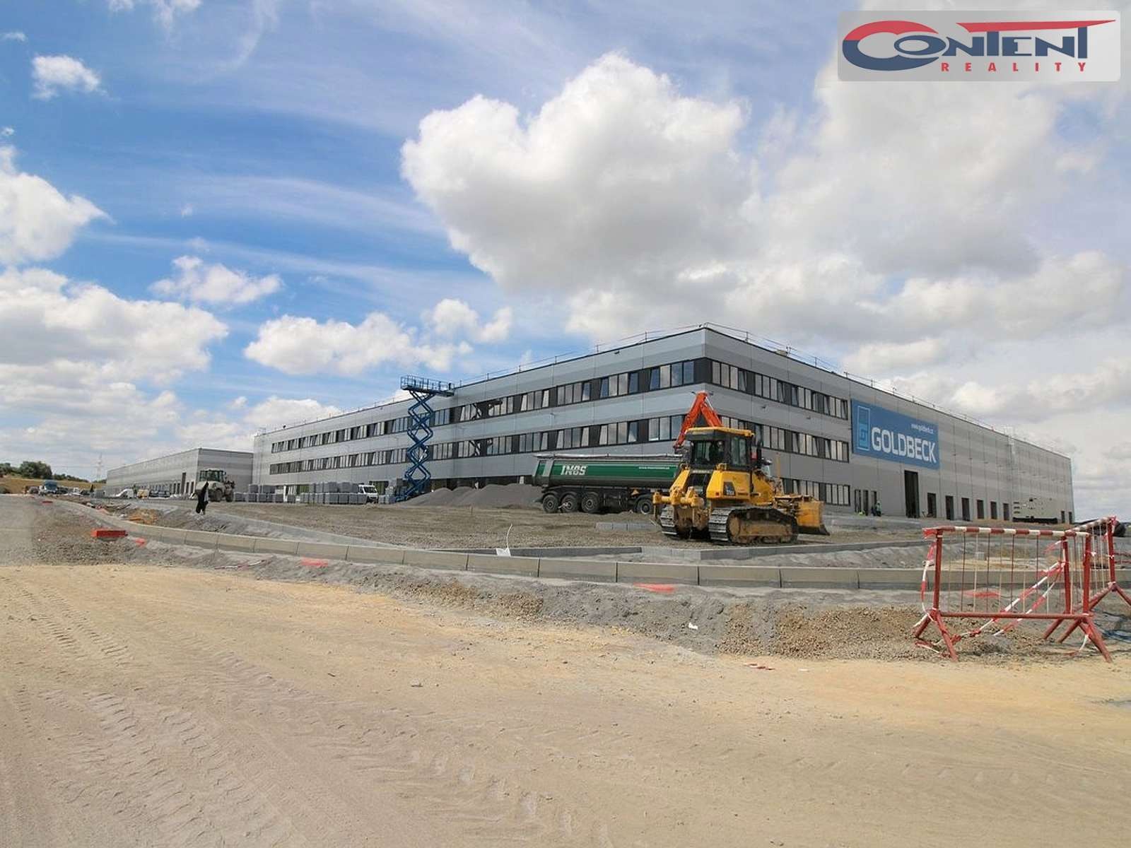 Pronájem skladu nebo výrobních prostor 13.200 m2, Uničov, D35