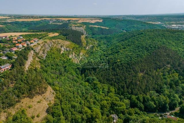 Prodej stavebního pozemku 764 m2, Dolejší, Kosoř, Praha západ