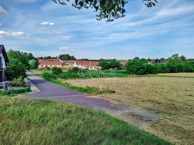 Prodej pozemku na stavbu rodinného domu, Kubšice u Pohořelic, 1066 m2