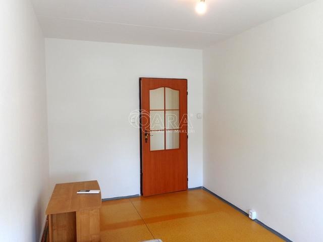 Prodej bytu 2+kk  48 m2/ K Lukám  Praha 4 - Libuš