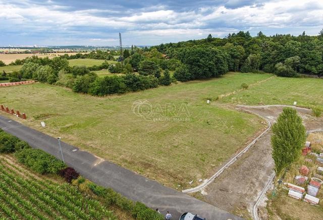 Prodej stavebního pozemku 2038m2, Jesenice - Zdiměřice