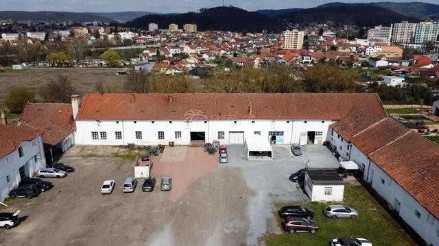 Pronájem výrobní haly/ skladu 125 m2,Tišnovská, Kuřim