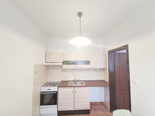 Pronájem bytu 2+1 44 m²