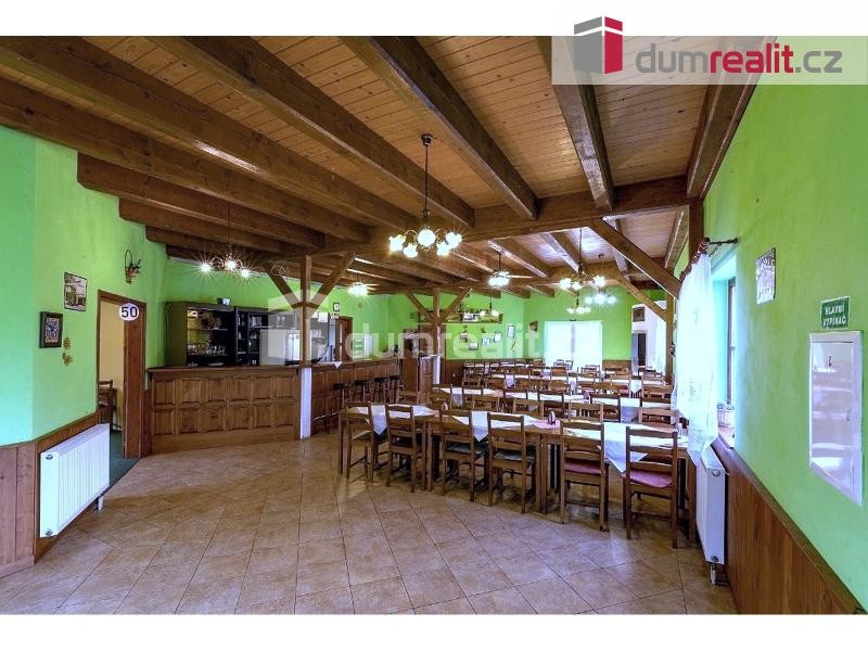 restaurace, Kamenec_Radnice u Rokycan, 400 m2