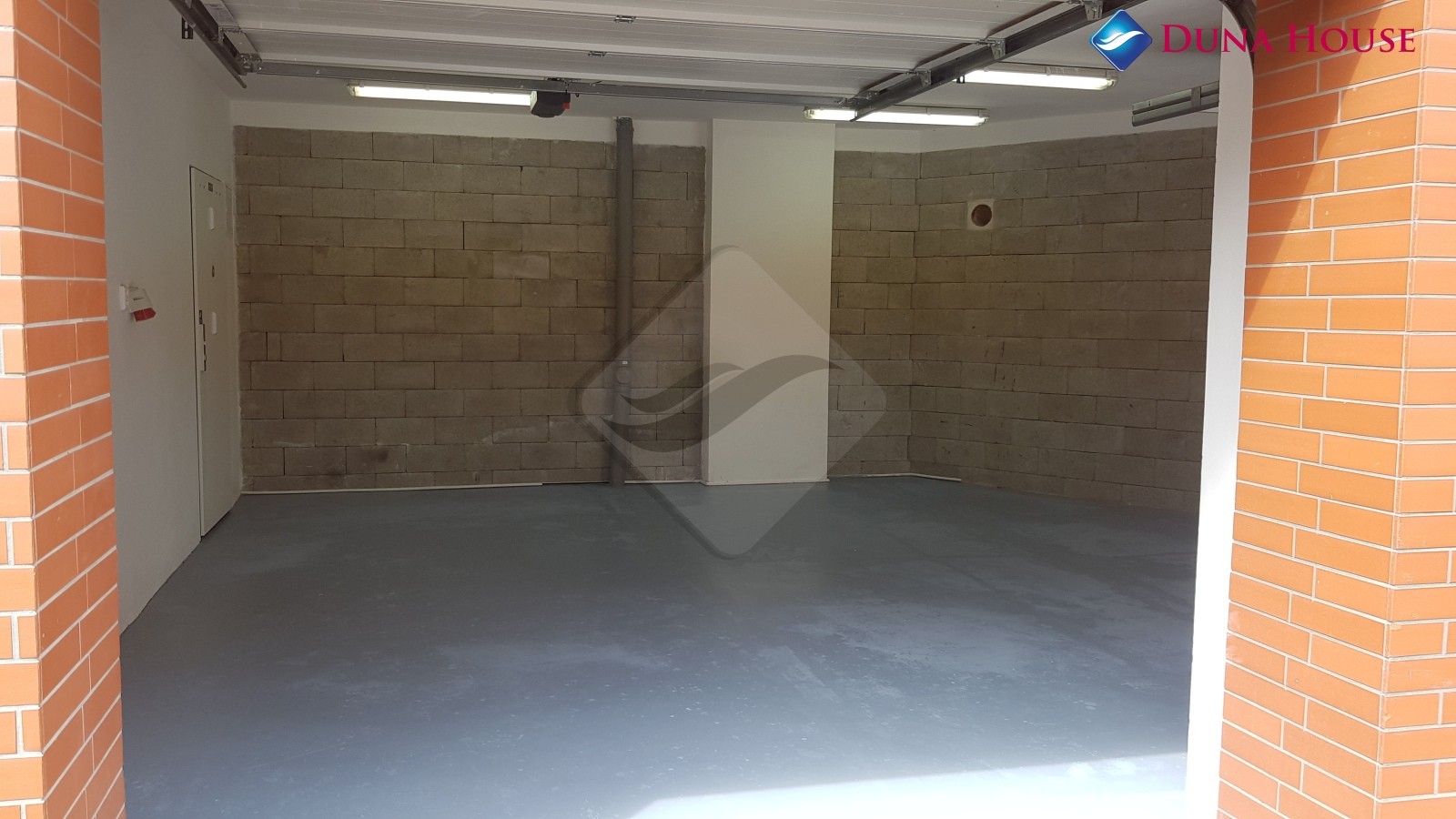 Prodej dvojgaráže, Praha 5 - Motol, 43,90m2
