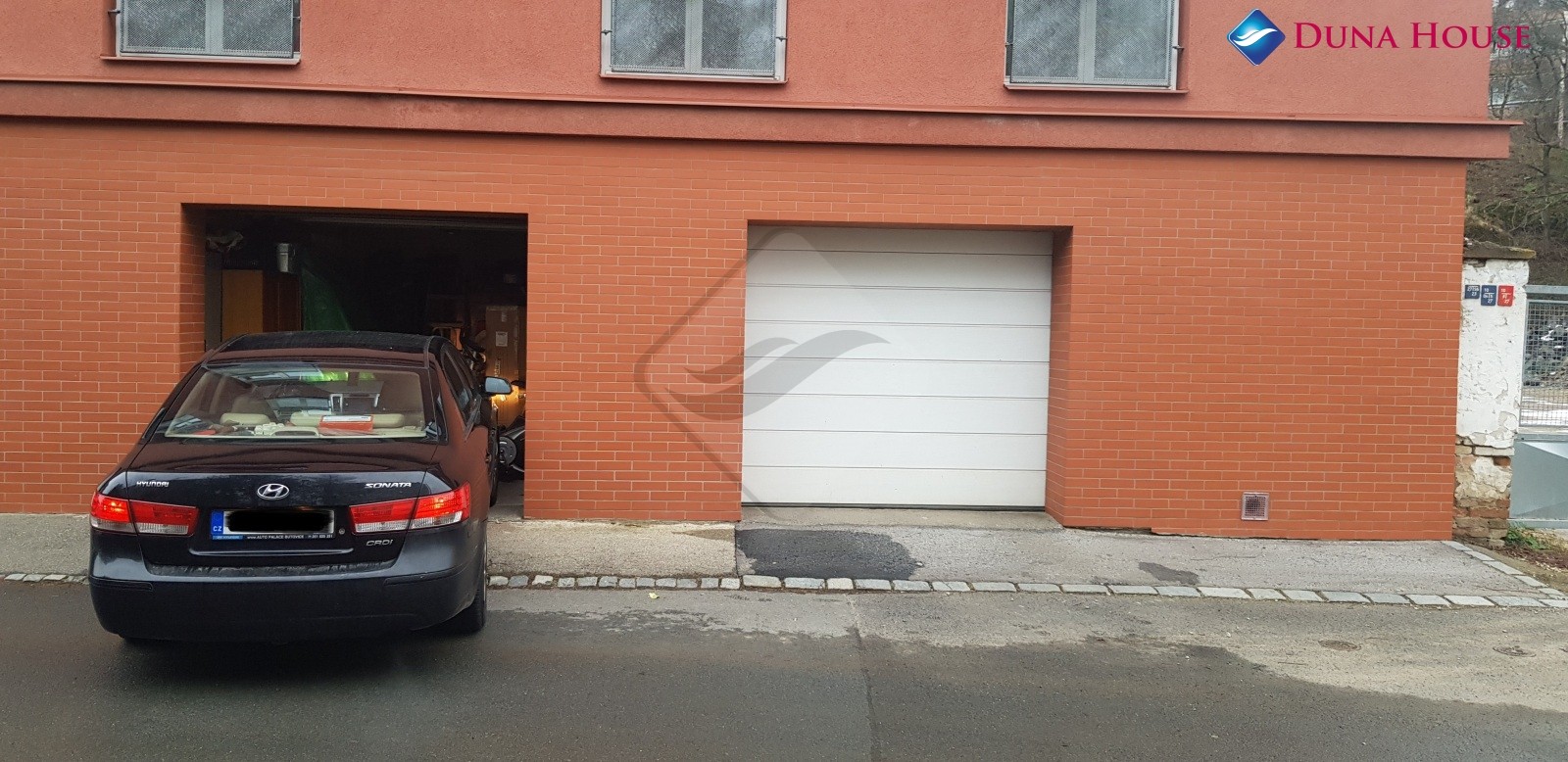 Prodej dvojgaráže, Praha 5 - Motol, 43,90m2