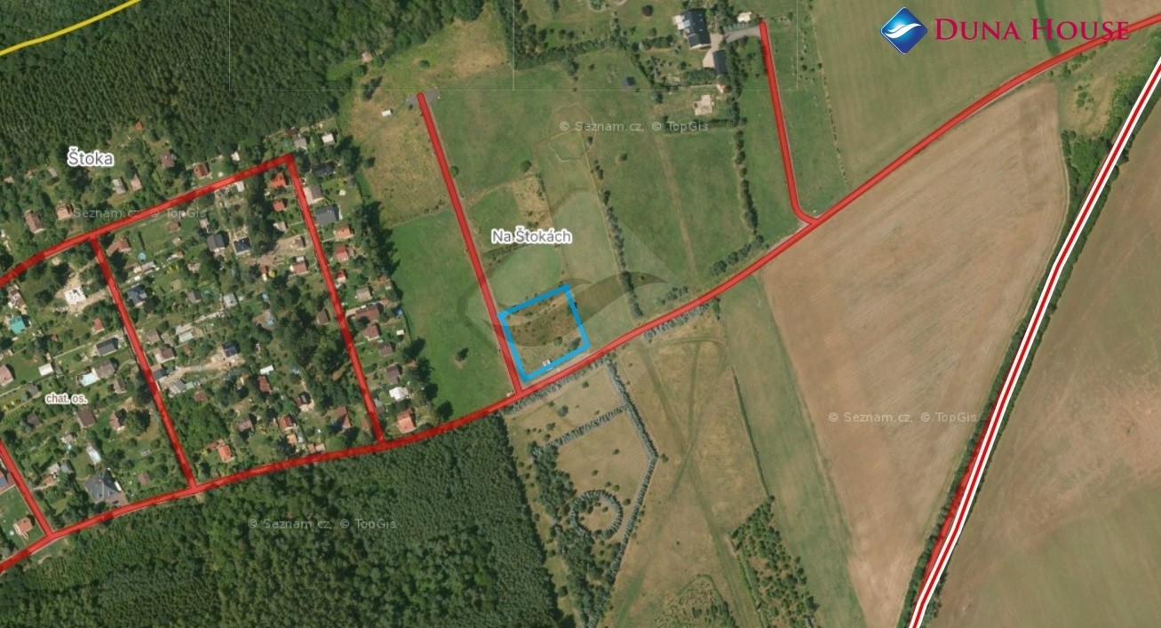 Prodej stavebního pozemku 2324 m²