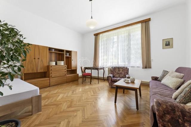 Prodej bytu, 3+1, 127 m2, zahrada, Průhonice - Praha západ