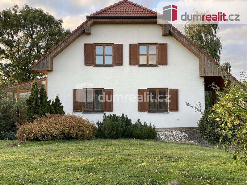 Prodej, rodinný dům, 260 m2, Holasovice-Loděnice